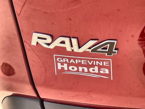 Used 2025 Toyota RAV4 XLE w/ Convenience Package AWD/4WD image 8