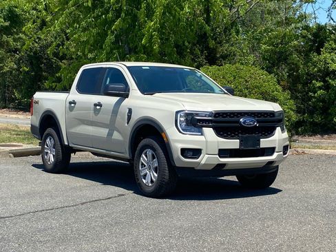 Used 2025 Ford Ranger XL AWD/4WD image 2