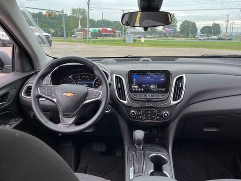 Used 2024 Chevrolet Equinox LT FWD image 7
