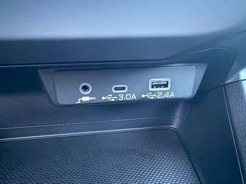 Certified 2025 Subaru Crosstrek 2.0i Premium image 36