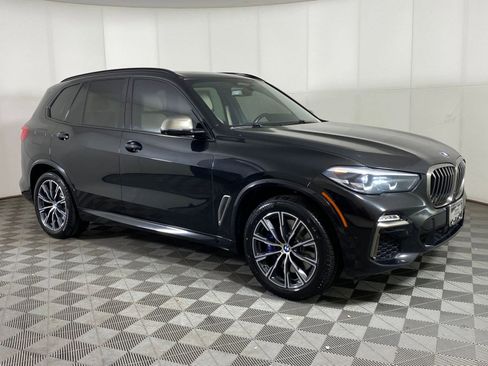 Used 2021 BMW X5 M50i image 6