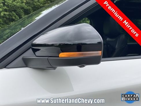 Used 2025 Ford Explorer ST image 11