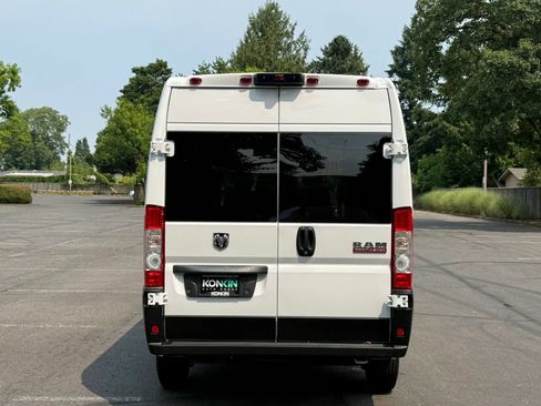 Used 2021 RAM ProMaster 2500 FWD image 5