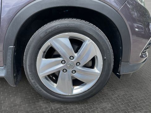 Used 2019 Honda HR-V EX image 29