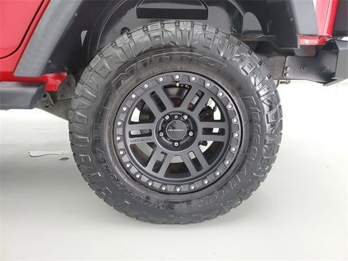 Used 2014 Jeep Wrangler Unlimited Sport w/ Quick Order Package 24S image 10