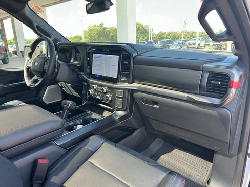 Used 2025 Ford F150 Raptor AWD/4WD image 34