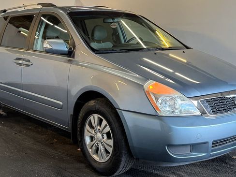 Used 2012 Kia Sedona LX w/ PWR Pkg FWD image 4