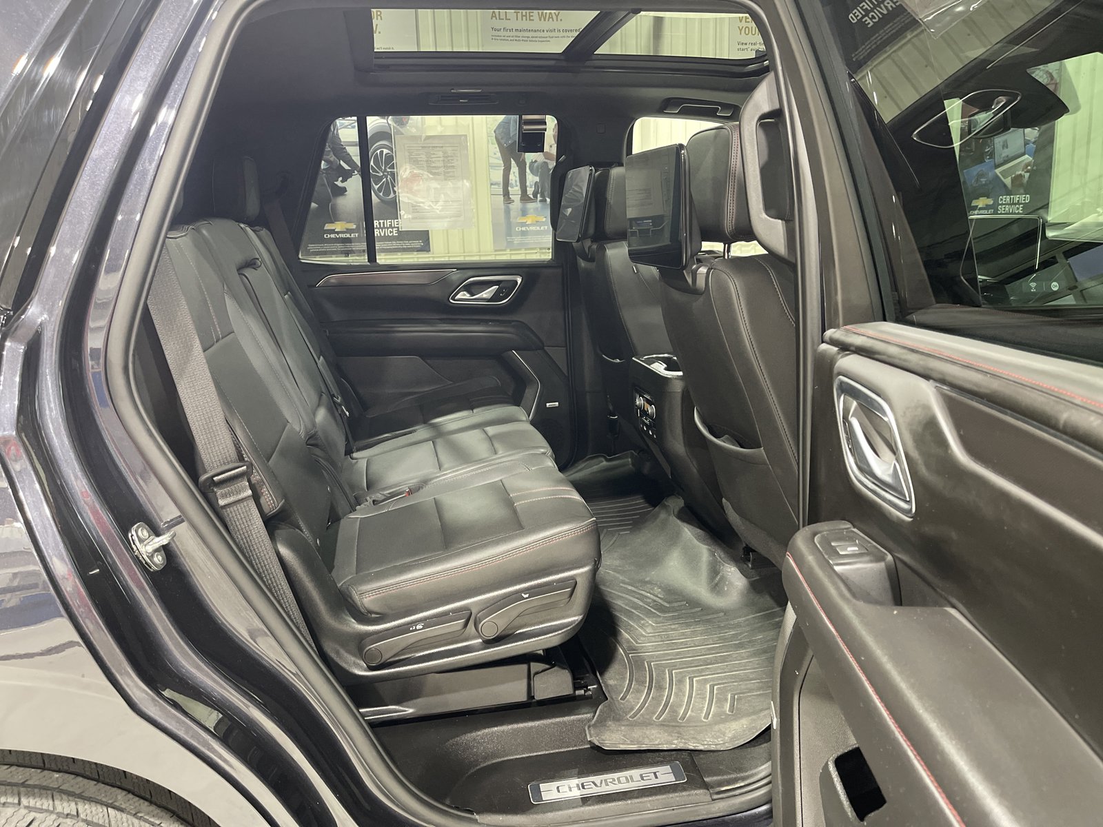 Used 2023 Chevrolet Tahoe RST AWD/4WD image 18