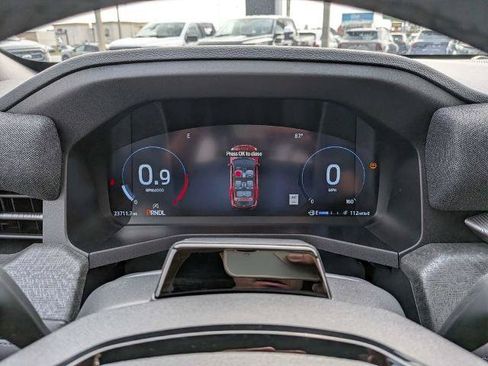 Certified 2025 Ford Explorer Platinum RWD image 28