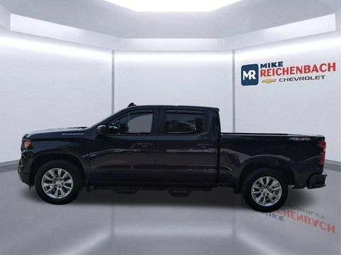 Used 2023 Chevrolet Silverado 1500 Custom AWD/4WD image 7