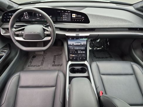 Used 2024 Lucid Air Touring AWD/4WD image 27