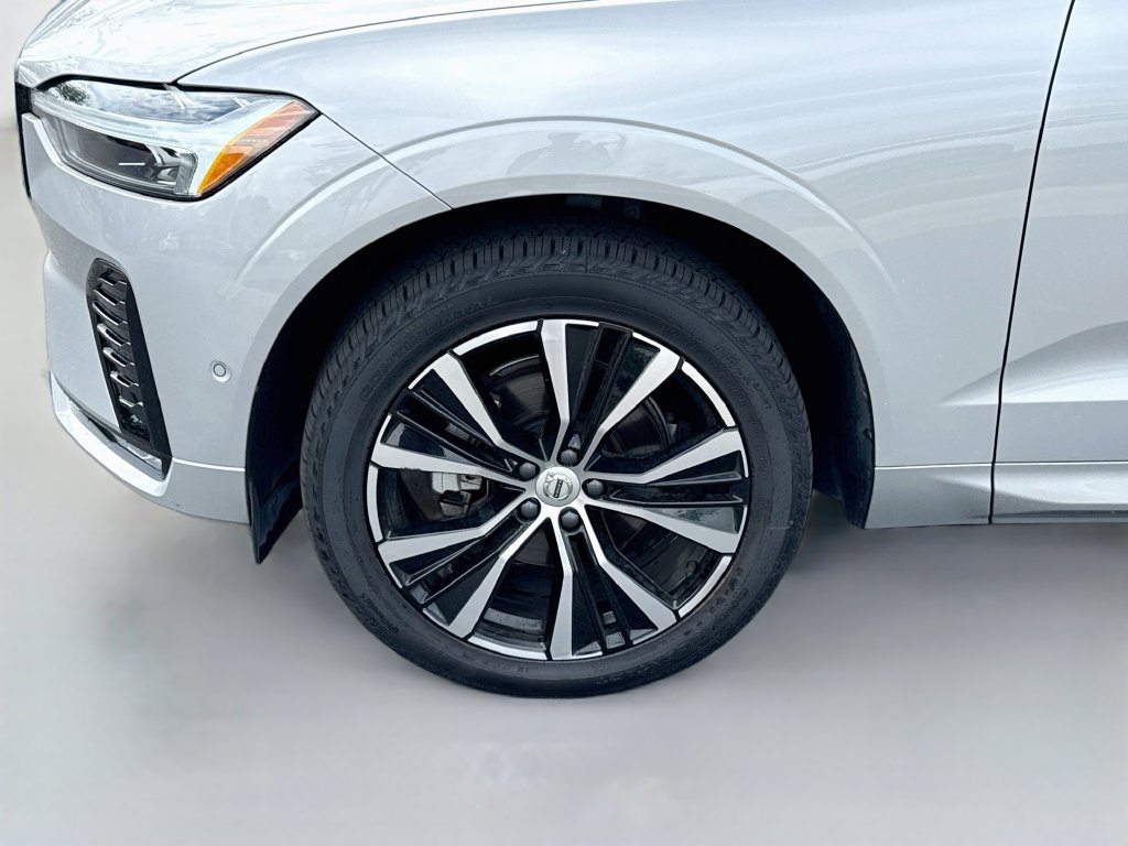 Used 2024 Volvo XC60 B5 Plus w/ Protection Package Premier AWD/4WD image 35