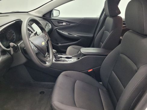 Used 2024 Chevrolet Malibu LT image 17