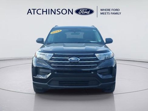 Certified 2024 Ford Explorer XLT AWD/4WD image 2