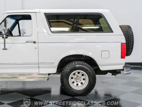 Used 1994 Ford Bronco XLT image 22