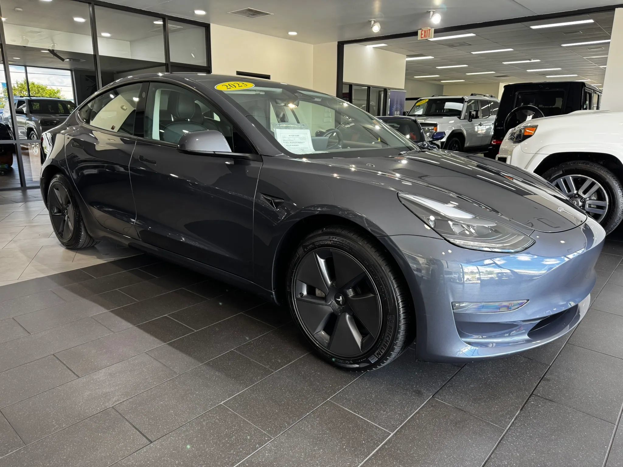 Used 2023 Tesla Model 3 Standard Range RWD image 5