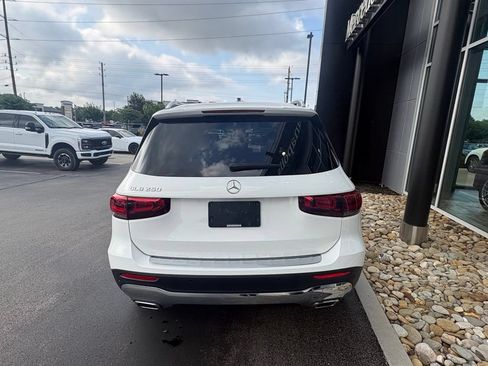 Used 2021 Mercedes-Benz GLB 250 image 7