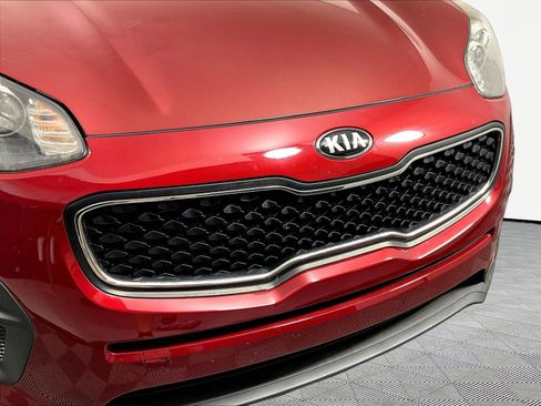 Used 2017 Kia Sportage LX FWD image 32