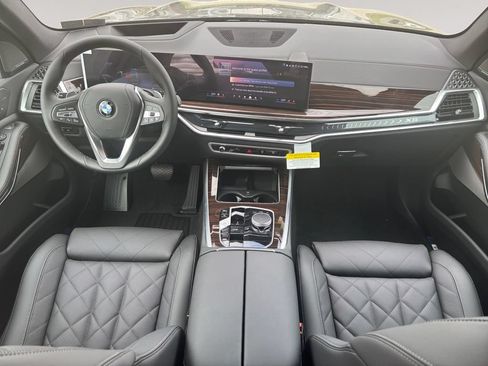 New 2026 BMW X5 xDrive40i w/ Climate Comfort Package AWD/4WD image 10