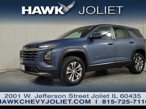 Used 2026 Chevrolet Equinox LT AWD/4WD image 9