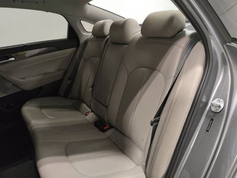 Used 2018 Hyundai Sonata Limited w/ Ultimate Package 07 FWD image 18
