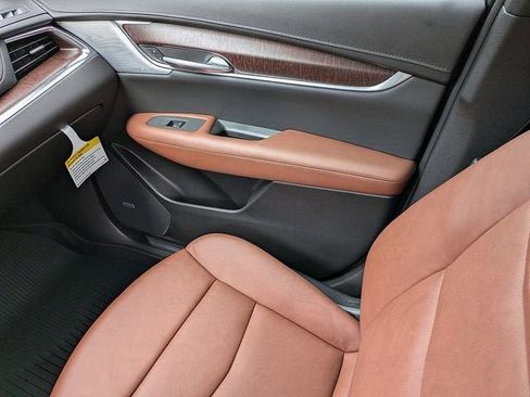 New 2025 Cadillac XT5 Premium Luxury w/ Technology Package image 18