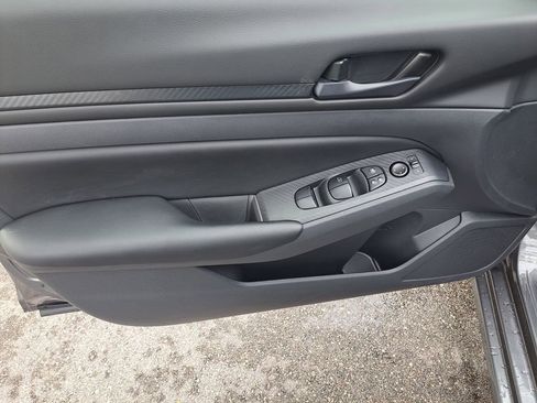 Certified 2025 Nissan Altima 2.5 S image 14