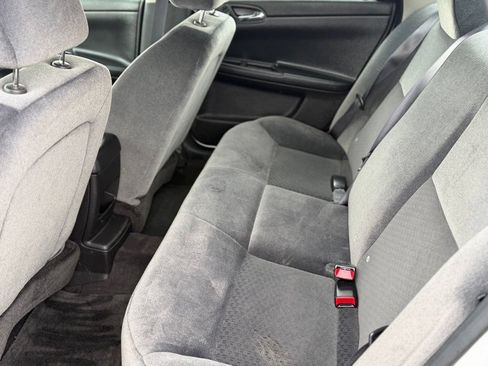 Used 2016 Chevrolet Impala Limited LS FWD image 15