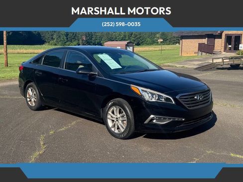 Used 2015 Hyundai Sonata SE w/ Option Group 09 FWD image 1