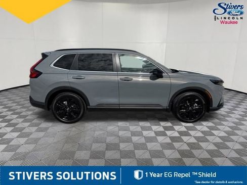 Used 2023 Honda CR-V Sport Touring image 5