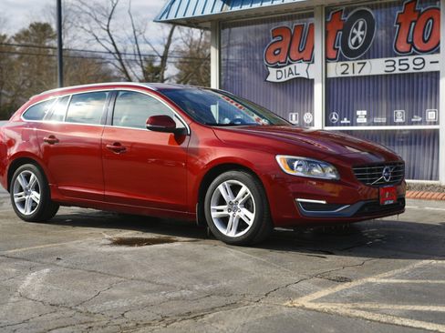Used 2015 Volvo V60 T5 Premier Plus image 24