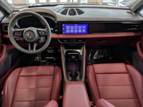 Used 2024 Porsche Macan Turbo Electric AWD/4WD image 17