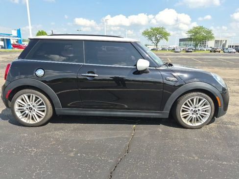 Used 2020 MINI Cooper S w/ Storage Package FWD image 4