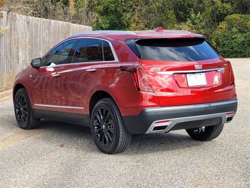 Used 2024 Cadillac XT5 Premium Luxury w/ Technology Package image 6