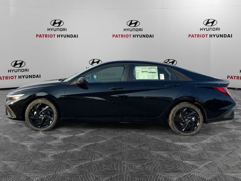 New 2026 Hyundai Elantra Sport FWD image 6