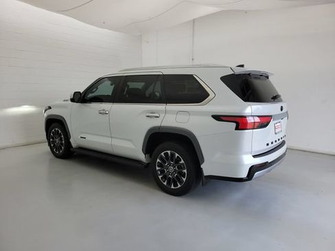 Used 2024 Toyota Sequoia Limited RWD image 7