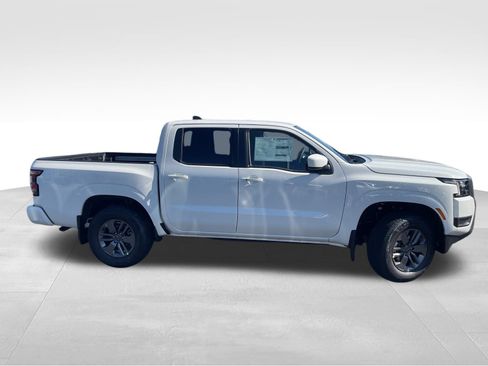 New 2026 Nissan Frontier SV w/ SV Convenience Package AWD/4WD image 10