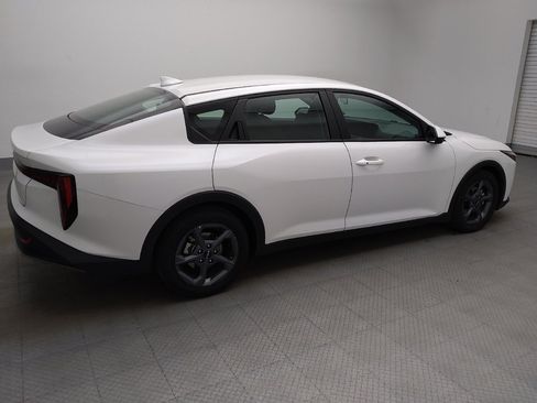 Used 2025 Kia K4 FWD image 10