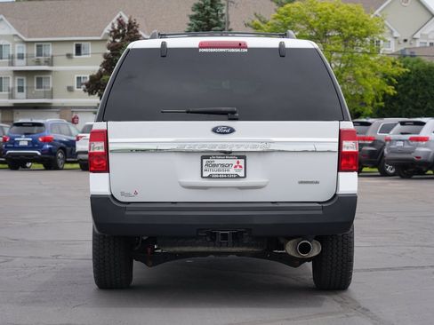 Used 2017 Ford Expedition XL w/ Equipment Group 101A AWD/4WD image 4