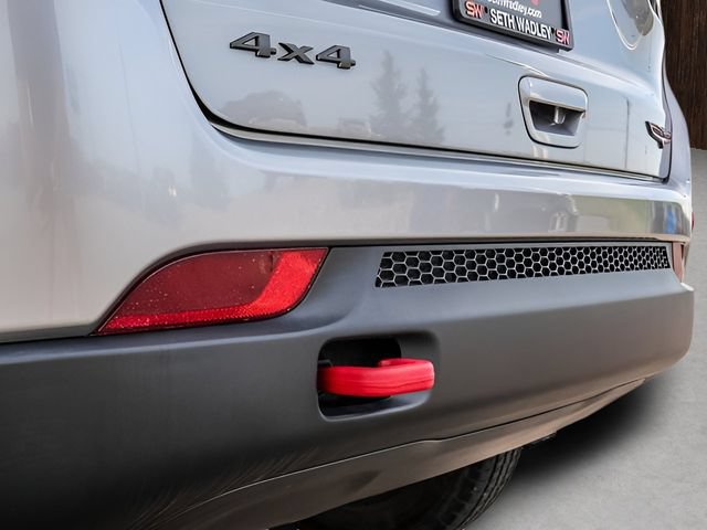 Used 2022 Jeep Compass Trailhawk AWD/4WD image 14