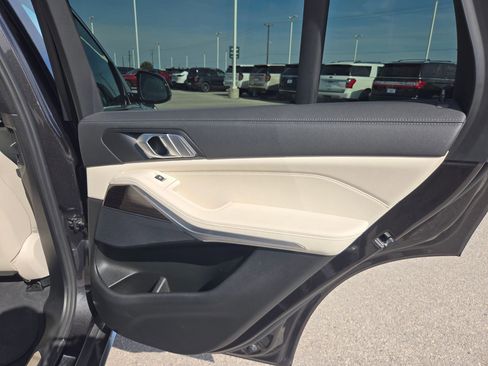 Used 2020 BMW X5 sDrive40i w/ Premium Package RWD image 24