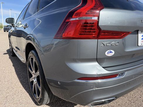 Used 2018 Volvo XC60 T6 Inscription w/ Luxury Seat Package AWD/4WD image 13