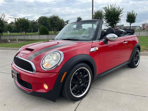 Used 2010 MINI Cooper S FWD image 2
