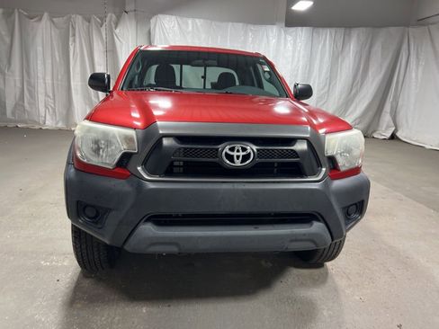 Used 2013 Toyota Tacoma PreRunner image 2