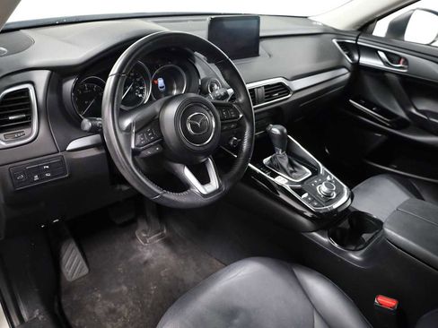 Used 2020 MAZDA CX-9 Touring w/ Touring Premium Package image 4