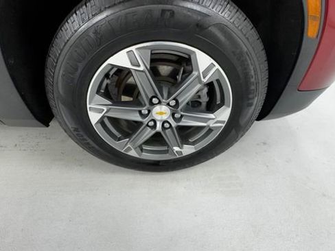 Used 2024 Chevrolet Blazer LT w/ Convenience Package AWD/4WD image 9