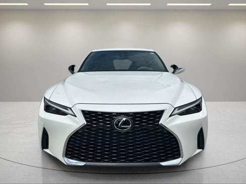 Used 2021 Lexus IS 300 w/ Comfort Package RWD image 8