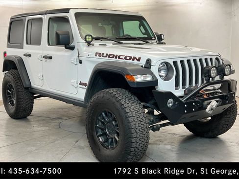Used 2019 Jeep Wrangler Unlimited Rubicon w/ Cold Weather Group AWD/4WD image 7