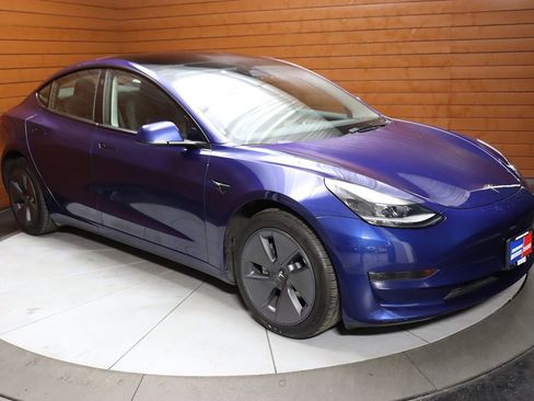 Used 2023 Tesla Model 3 Standard Range RWD image 63