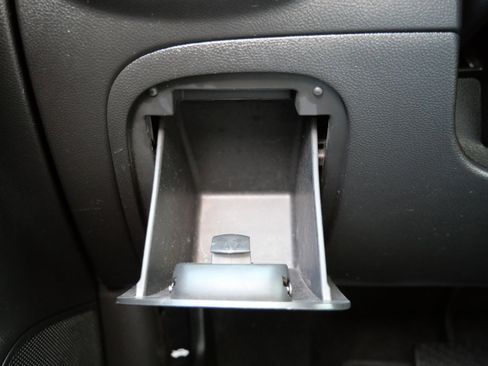 Certified 2022 Chevrolet Trax LT w/ LT Convenience Package image 14